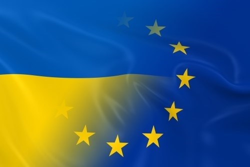 Флаг Украины и Шенген